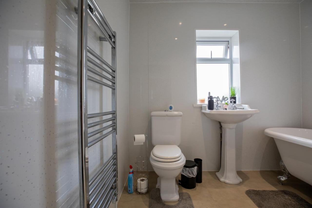Og Stays Ii- 3Bedroom House Near Nissan & Stadium, Free Parking Sunderland  Eksteriør billede